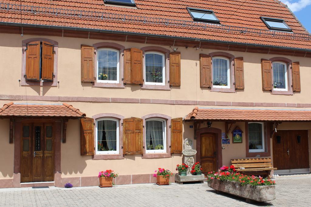 Chambres D'Hotes Au Vieux Moulin Entre Sarreguemine Et Bitche Rahling Rom bilde