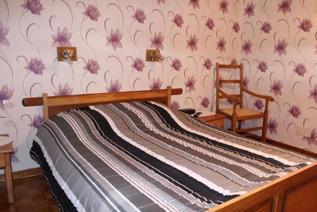 Chambres D'Hotes Au Vieux Moulin Entre Sarreguemine Et Bitche Rahling Rom bilde
